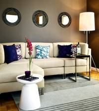 Угловой диван для гостиной — стиль и удобство